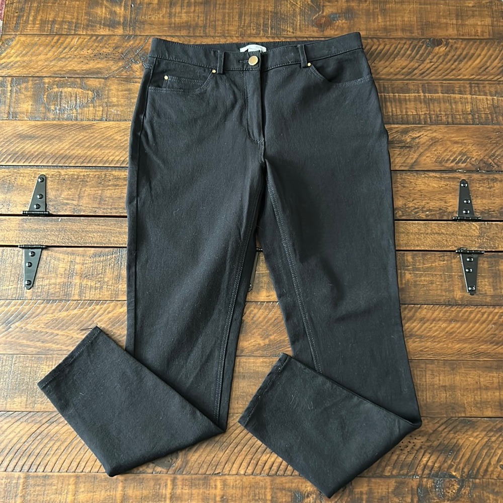 NWOT H&M Black Skinny Stretchy Jeans | Size 8